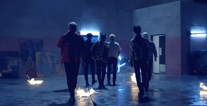 霸气侧漏的《fire》