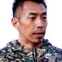 邹少官