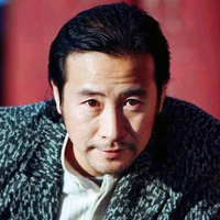 由立平
