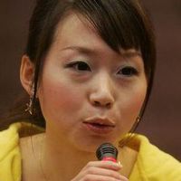 蒋雯