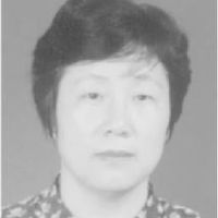 潘小平