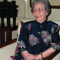 蒋英