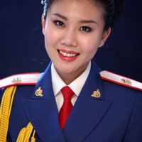 吕娜