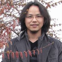 何俊