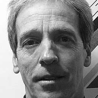 Simon Wells