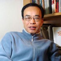 陈翘英