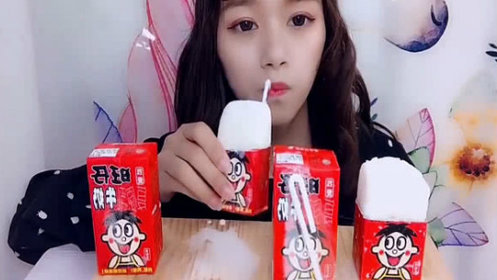 吃冰达人，妹子吃冰山造型的冰块，晶莹剔透棱角分明，冰爽嘎嘣脆_综艺_高清完整版视频在线观看_腾讯视频