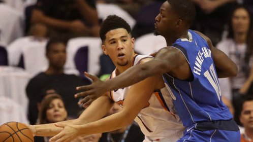 布克末节爆发刷新赛季新高得分