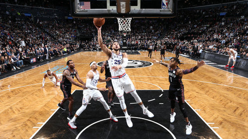 篮网激战全场末节逆转对手