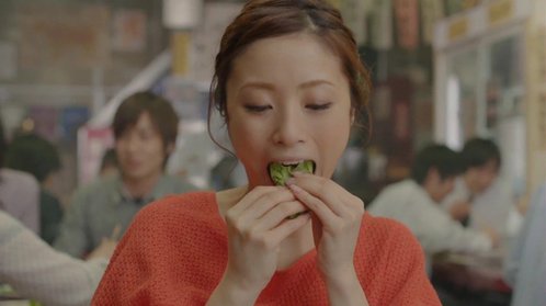 大胃王美食吃播，韩国小哥吃炸酱面和超辣炸鸡_高清
