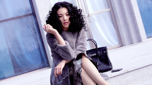 美女不坏