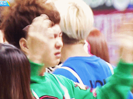 主唱line泥石流 那些行走在歌坛的表情包