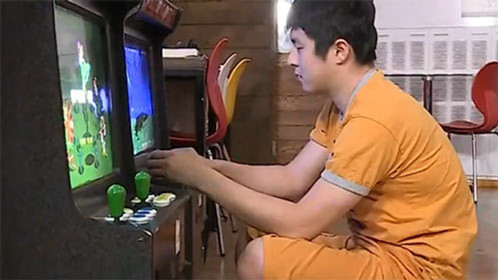 2016-02-19期 完整版:《时尚王》人气漫画家旗安84露宿公司