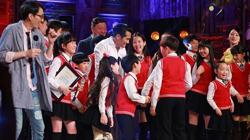 "学霸"组合再度联手 徐小清孙睦涵演唱《我只在乎你》
