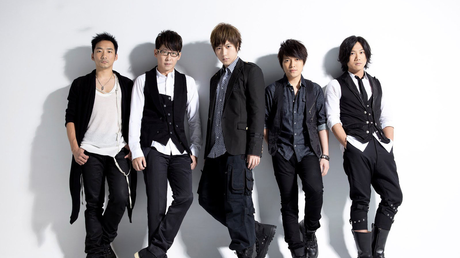 黄的大门 & dance medley 容祖兒1314演唱会