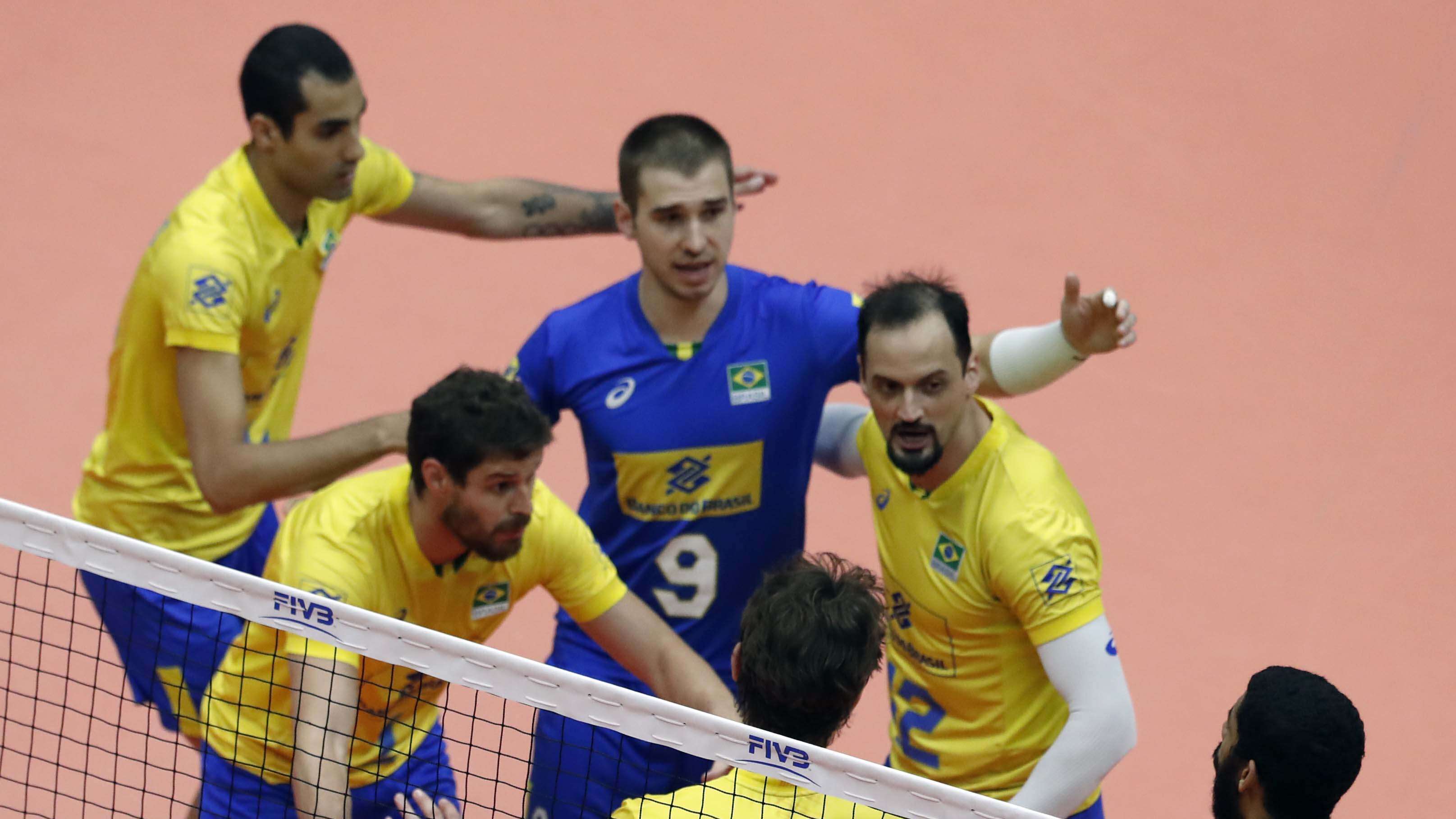 【回放】2018年男排世锦赛:中国男排vs巴西男排 全场回放_排球回放