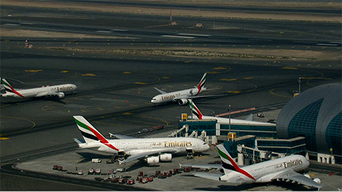 迪拜国际机场第3季封面