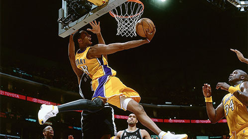 全景nba前方高能预警这些堪称大师级欧洲步你会几个