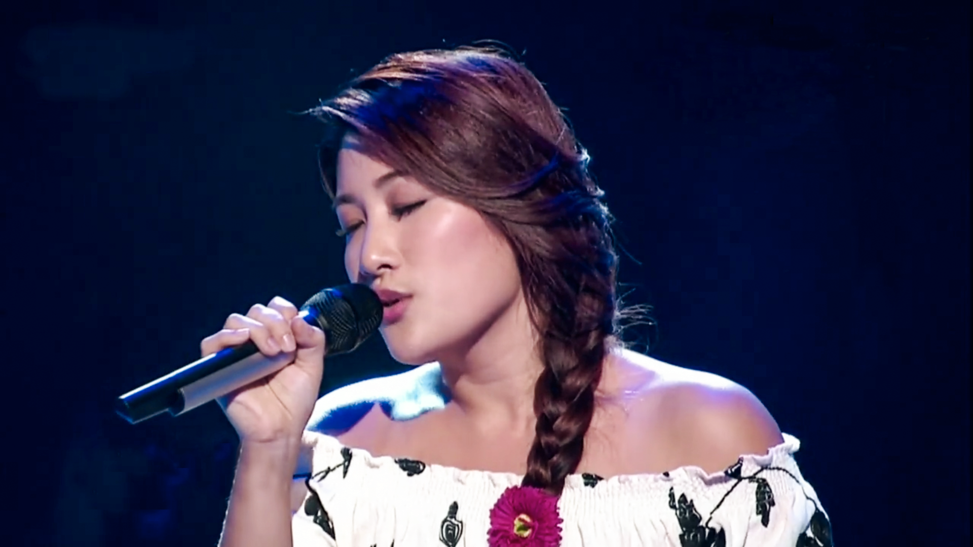 2019中国好声音独播:那英领衔四美变黑衣女特工 四朵金花争艳比美捉对