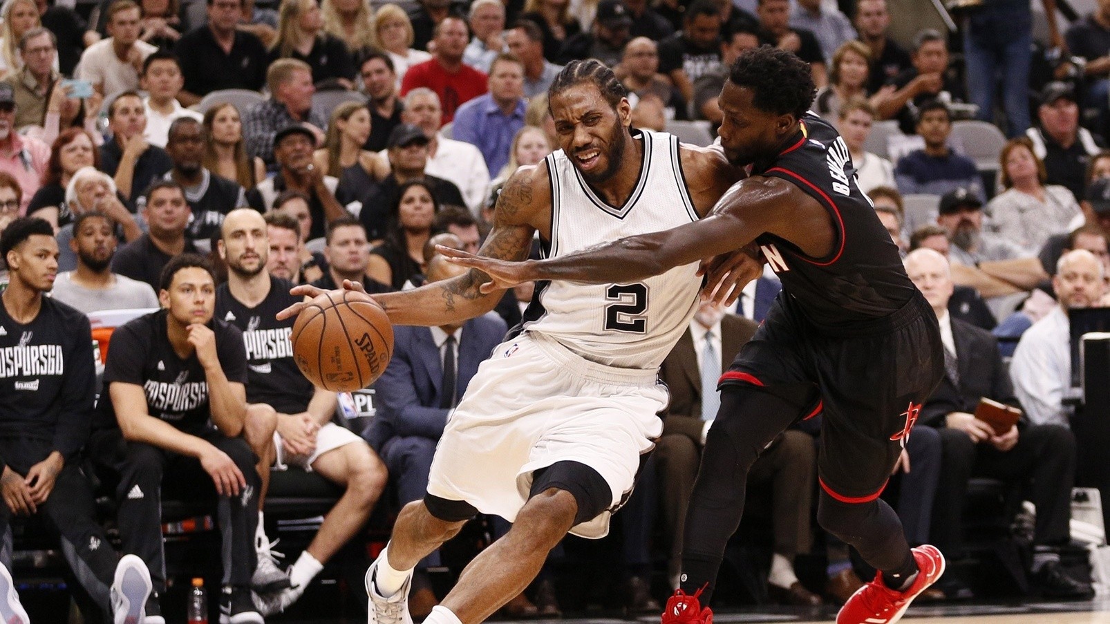 【原声回放】火箭vs马刺第2节 吉诺比利右手暴扣梦回巅峰_nba全场回放