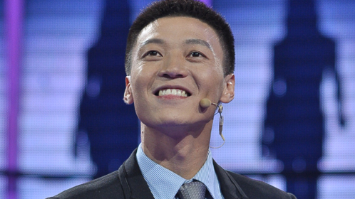 2号男嘉宾李家成最匹配李嘉欣盛情表白费璇