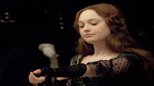 《艾菲·格蕾》预告片