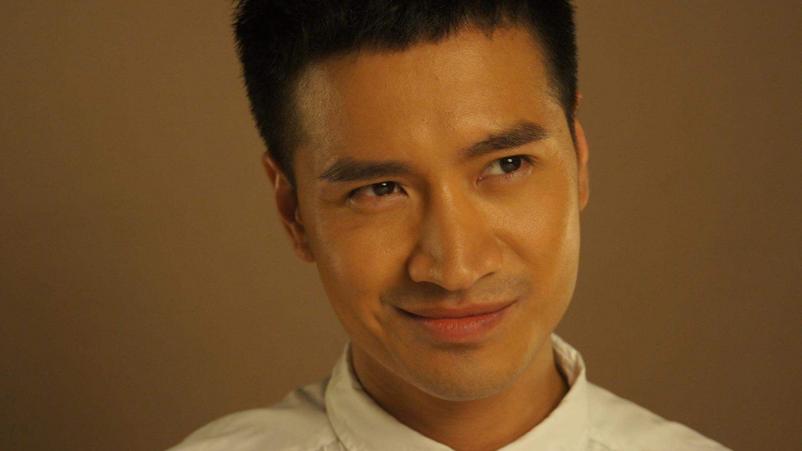 何晟铭教你唱新歌_何晟铭教粉丝唱新歌_腾讯视频