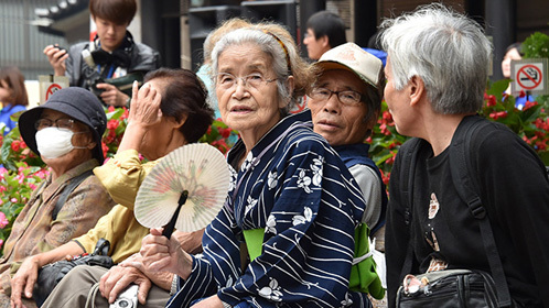 世界：日本退休大潮封面