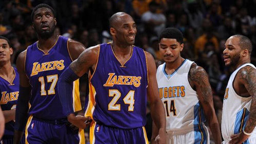 洛杉矶湖人科比爱上传球妙传兰德尔双手暴扣