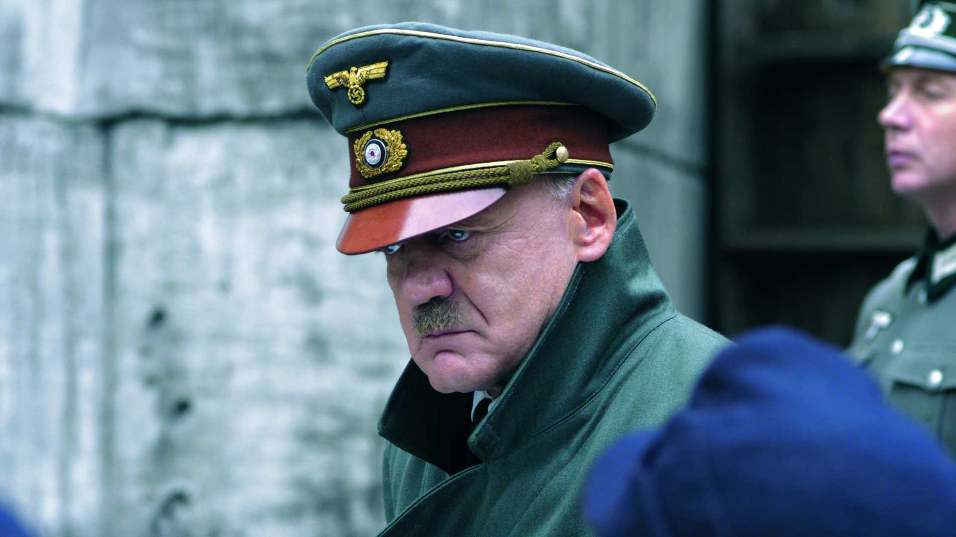 推荐五部暗杀希特勒的电影，每一部都惊心动魄，值得一看_施陶芬贝格